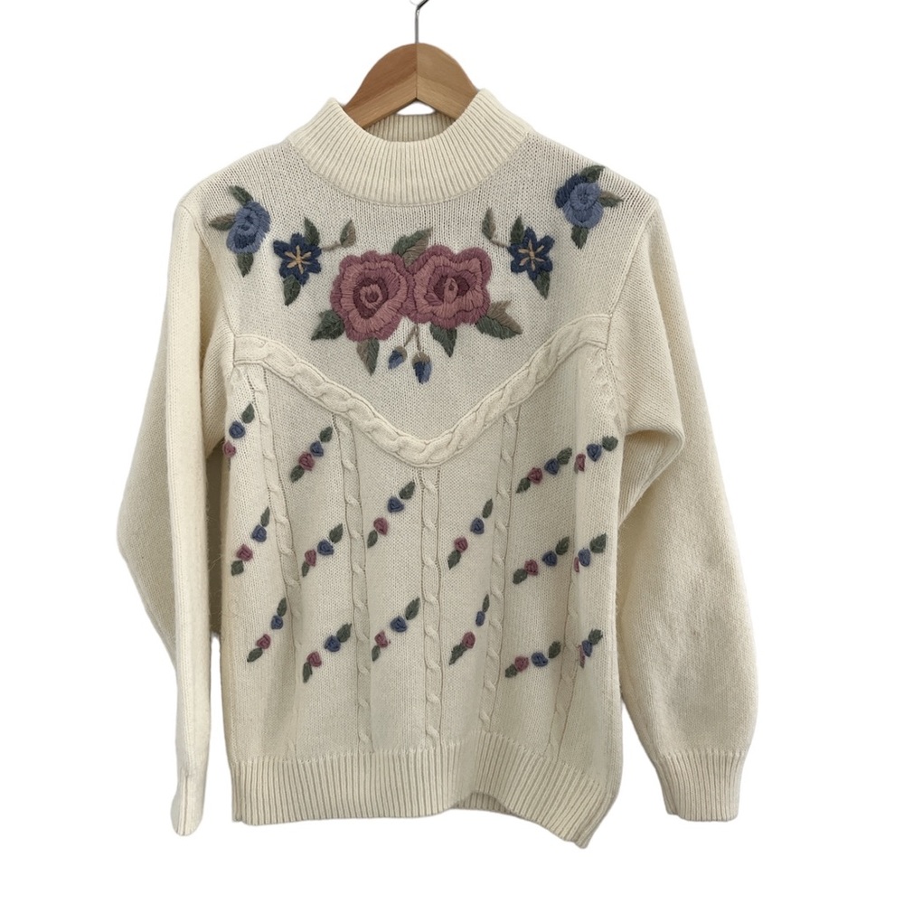 Alfred dunner mock turtleneck neck‎ sweater with flower embroidery
